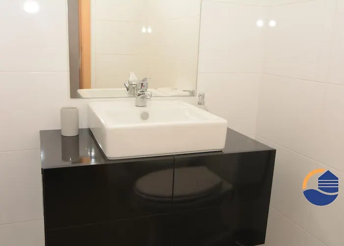 Paradise With Pool Se