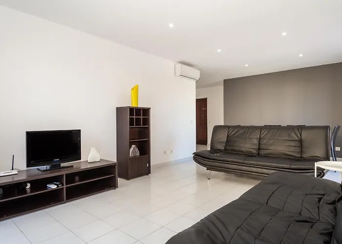 Lägenhet Paradise With Pool Se