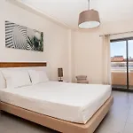 Appartement Paradise With Pool Se *